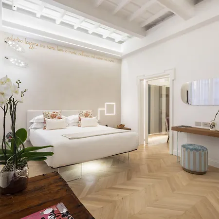 Poesis Experience 4* Roma