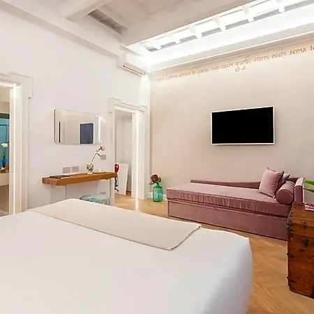 Poesis Experience 4* Roma