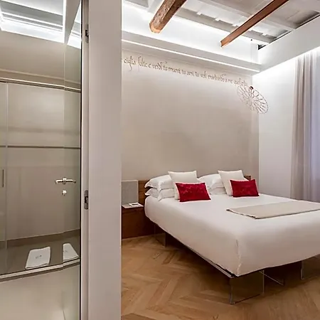 Poesis Experience 4* Roma