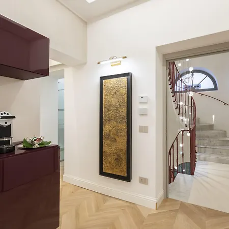 Poesis Experience Otel Roma