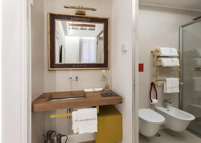 Poesis Experience 4* Rome