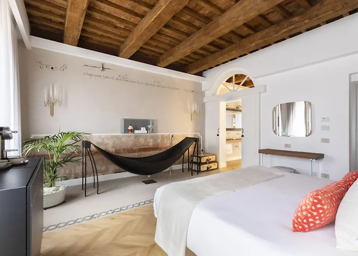 Hotel Poesis Experience