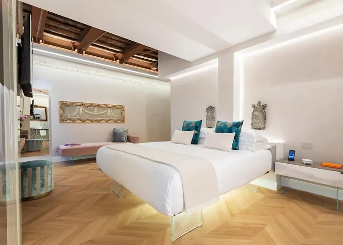 Poesis Experience 4* Rome