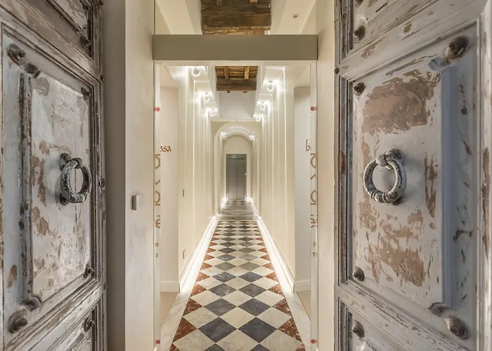 Poesis Experience Rom