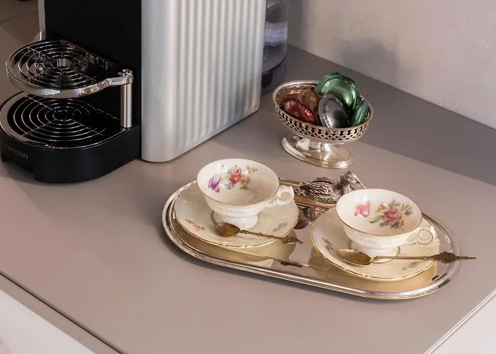 Poesis Experience 4*