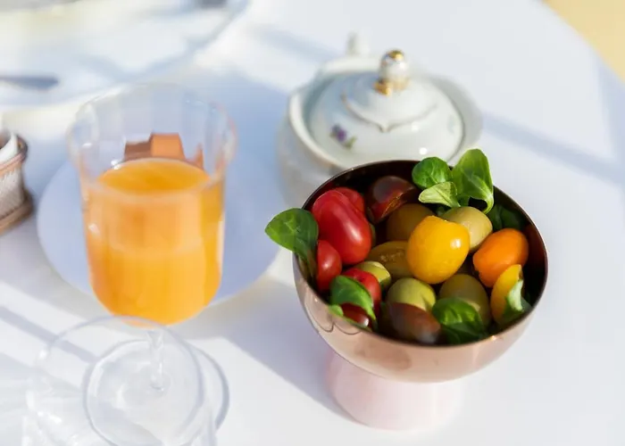 Poesis Experience Rom